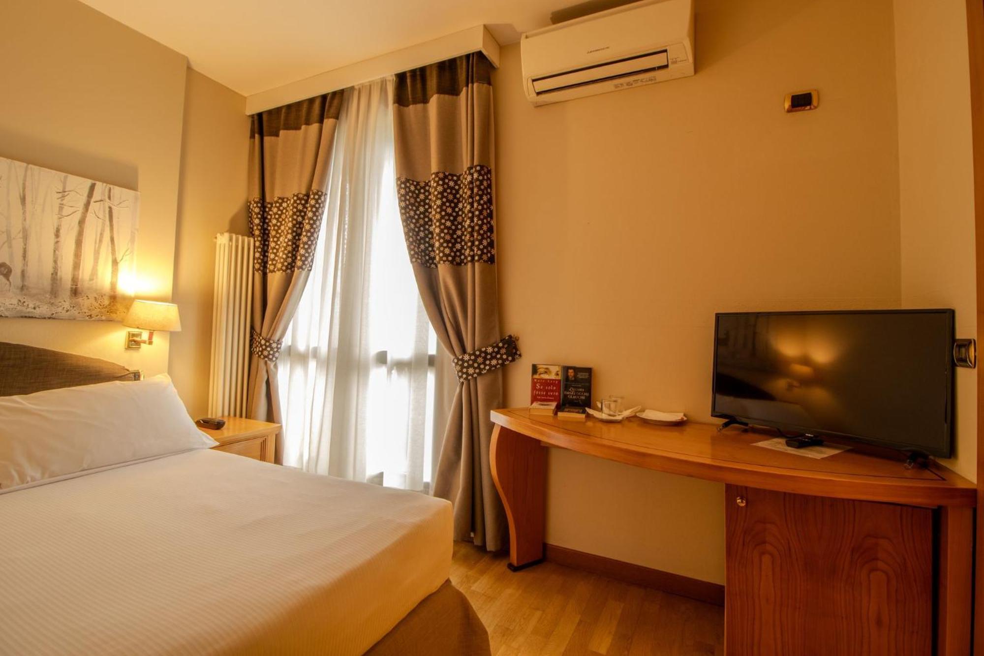 Paradise Hotel & Wellness Saint-Vincent Extérieur photo